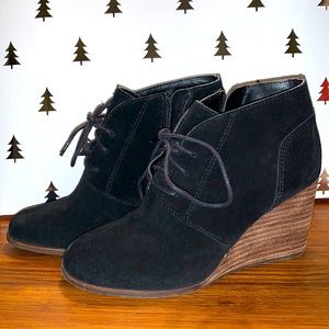 Beautiful Lucky 🍀 Brand booties!